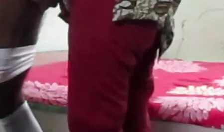 एक बड़ी इंडियन फुल सेक्सी फिल्म याट पर दो युवा सेक्सी जोड़ों के कूल गैंगबैंग
