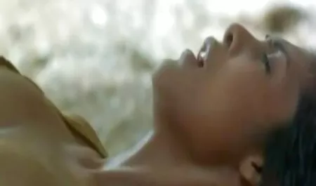लंपट ऑस्ट्रियाई ने अपनी कंपनी के एक नए कर्मचारी के लिए एक मजबूत डिक की लालसा की। उसने अपनी मोटा चूत चाटने का आदेश दिया, फुल सेक्सी मूवी एचडी में और फिर अपने प्रभावशाली बैरल के साथ उसमें काम किया
